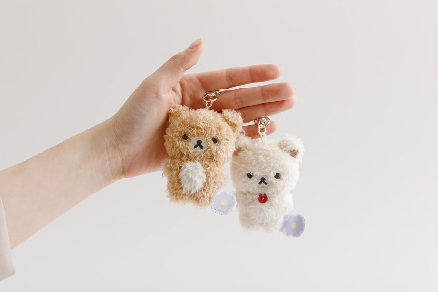 Chairoikoguma Keychain - Flower ver. Rilakkuma